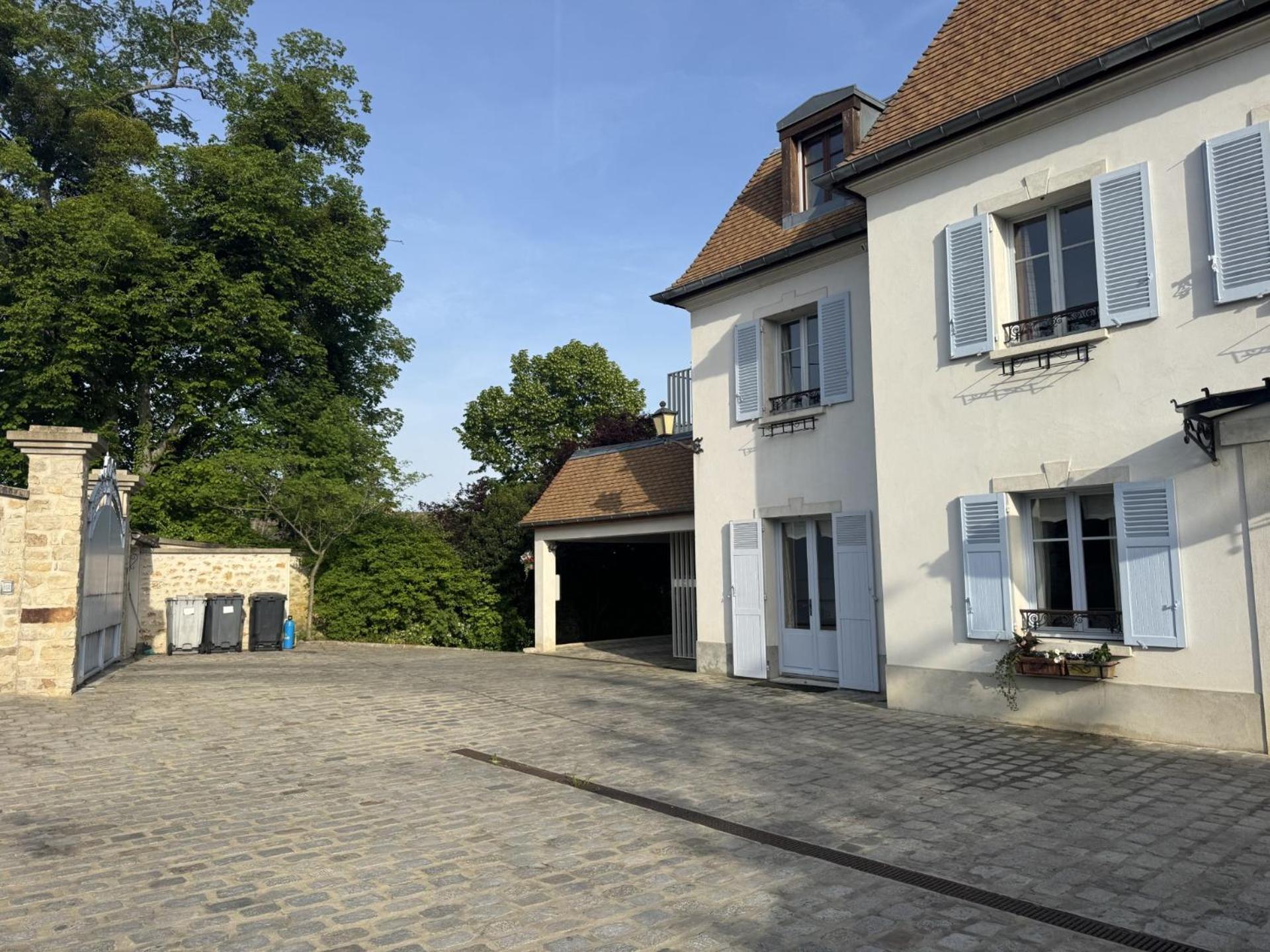 Chestnut House Apartment Le Mee-sur-Seine